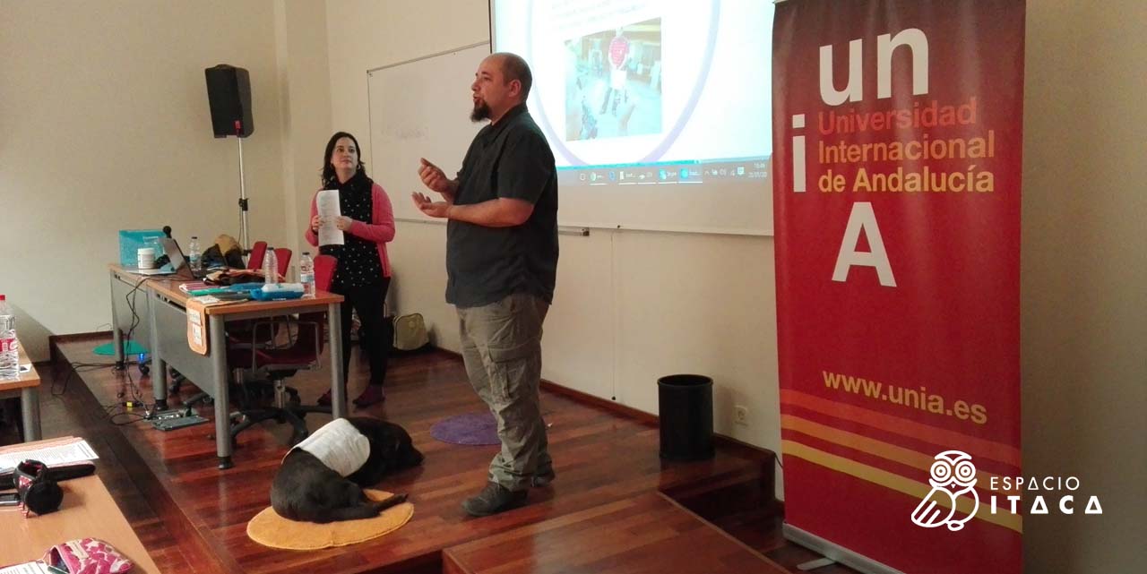 Raúl Hueso y Sandra Sánchez en la Universidad Internacional de Andalucía